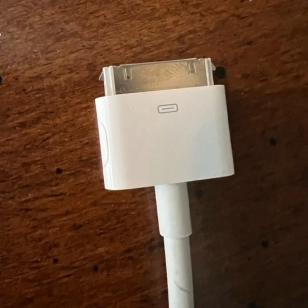 Apple HDMI/ USB Adapter
